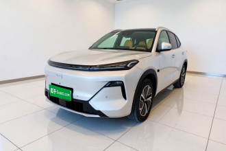 吉利银河 银河星舰7 EM-i 2026款 135km 领航版