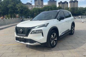 日产 奇骏 2023款 e-POWER 超混双电机四驱至尊版