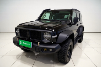 坦克300 2023款 2.0T 铁骑02