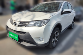 丰田 RAV4荣放 2015款 2.0L CVT两驱风尚版