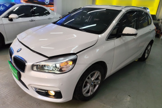 宝马2系旅行车 2016款 218i 领先型