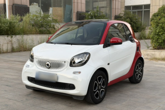 smart fortwo 2019款 0.9T 66千瓦硬顶风擎版 国VI