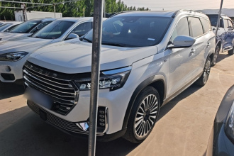 捷途X90 2022款 子龙 2.0T DCT常胜版 7座