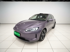 鸿蒙智行 问界M5 2025款 增程   Ultra 四驱版