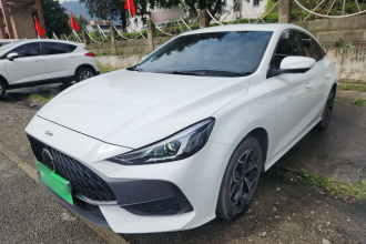 名爵 MG5 2022款 180DVVT CVT青春豪华版