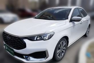 福特 福睿斯 2021款 1.5L 自动钻石版