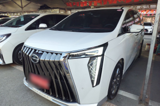 广汽传祺 传祺M8 2023款 宗师系列 400T 至尊版