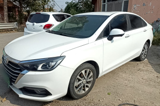 北京汽车 绅宝D50 2018款 1.5L CVT尊贵智驾版