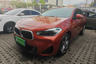 宝马X2 2021款 改款 sDrive25i M运动套装