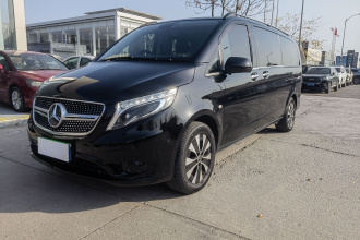 奔驰 威霆 2023款 2.0T 商务版 7座