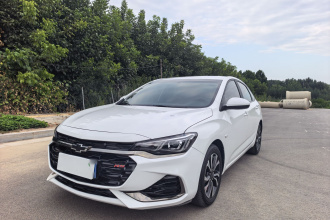 雪佛兰 科鲁泽 2022款 轻混 RS 330T 自动畅快版