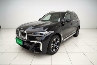 宝马X7 2021款 改款 xDrive40i 尊享型M运动套装