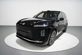 蔚来ES8 2026款 六座行政豪华版