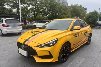 名爵 MG5 2021款 300TGI DCT青奢豪享版