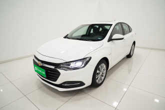 雪佛兰 科鲁泽 2021款 320 自动悦享天窗版