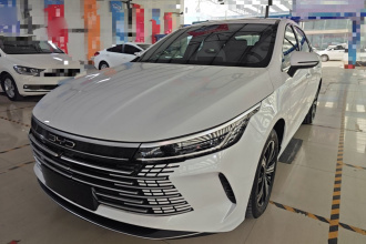 比亚迪 驱逐舰05 2023款 冠军版 DM-i 120KM 尊贵型