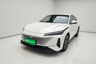 长安 逸达 2023款 蓝鲸NE 1.5T GDI DCT尊享型