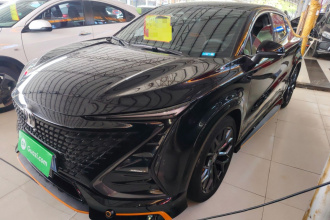 长安UNI-T 2022款 2.0T 运动版 尊贵型