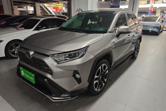 丰田 RAV4荣放 2020款 2.0L CVT四驱尊贵版