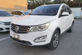 宝骏560 2016款 1.8L 手动豪华型