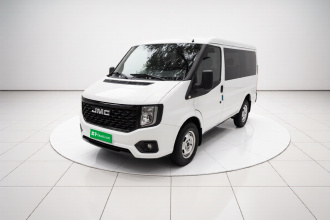 江铃福顺 2023款 2.0T 自动短轴低顶商运型多功能乘用车6座 双开尾门