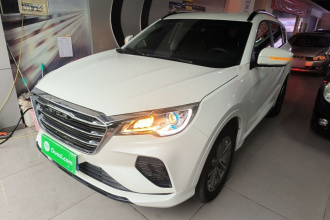 捷途X70 2020款 1.5T 手动畅行版 6座