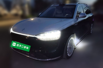 鸿蒙智行 问界M9 2024款 增程 Ultra版 42kWh 6座版