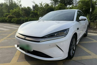 比亚迪 秦L 2025款 EV 470KM领先型