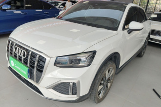 奥迪Q2L 2022款 35 TFSI 时尚致雅型
