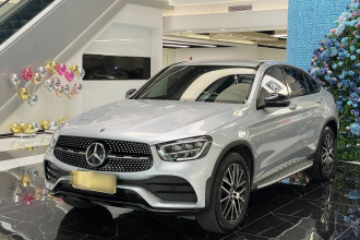 奔驰GLC轿跑 2021款 GLC 300 4MATIC 轿跑SUV