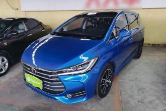 比亚迪 宋MAX 2017款 1.5T 自动智联精英型 7座