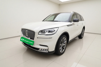 林肯 飞行家 2021款 3.0T V6 四驱行政版