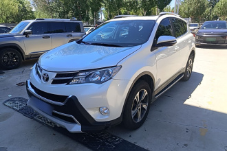 丰田 RAV4荣放 2015款 2.0L CVT两驱风尚版