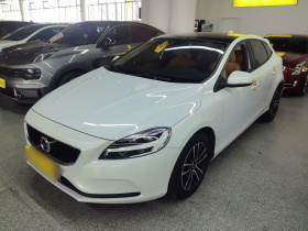 沃尔沃V40 2017款 T3 智逸版