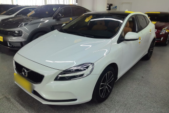 沃尔沃V40 2017款 T3 智逸版