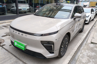 星途 星纪元 ET 2024款 增程 240 Ultra四驱