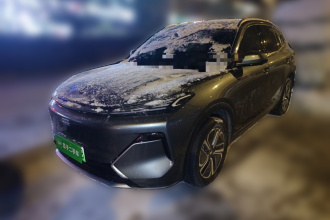 吉利银河 银河星舰7 EM-i 2025款 120km 探索+版