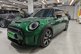 MINI 2023款 2.0T COOPER S 艺术家