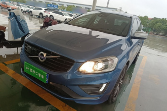 沃尔沃XC60 2017款 T5 AWD 个性运动版