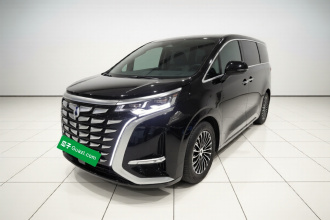 腾势D9 2022款 DM-i 970 四驱尊荣型