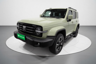 坦克300 2023款 城市版 2.0T 很有型