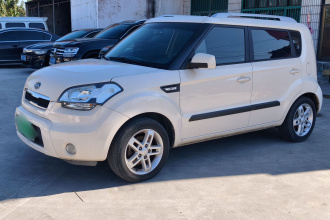 起亚 秀尔 2013款 1.6L MT GL