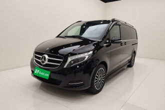 奔驰V级 2018款 V 260 L 尊贵加长版 国VI