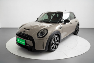 MINI 2023款 改款 2.0T COOPER S 艺术家 五门版