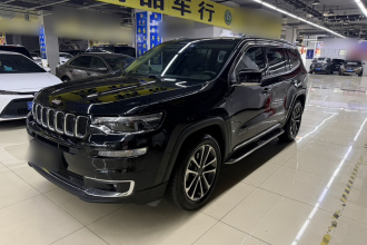 Jeep 大指挥官 2020款 2.0T 四驱精英版