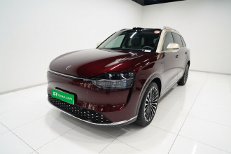 鸿蒙智行 问界M9 2025款 增程 Ultra版 52kWh 6座版 (192线激光雷达）