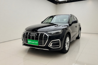奥迪Q5L 2024款 40 TFSI 豪华致雅型