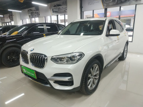 宝马X3 2021款 改款 xDrive25i 豪华套装