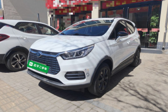 比亚迪 元新能源 2018款 EV360 智联炫酷型