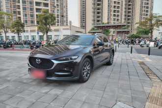 马自达CX-4 2021款 2.0L 自动两驱蓝天活力版